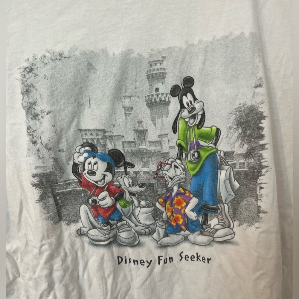 vintage Disney tshirt